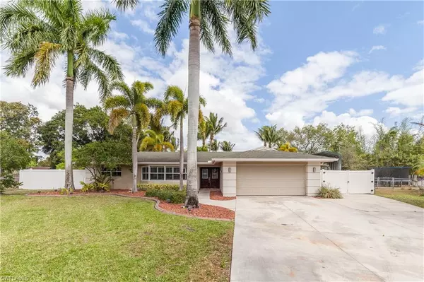 1687 N Flossmoor RD, Fort Myers, FL 33919