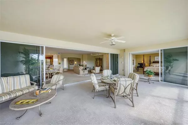 Naples, FL 34113,720 Waterford DR #302