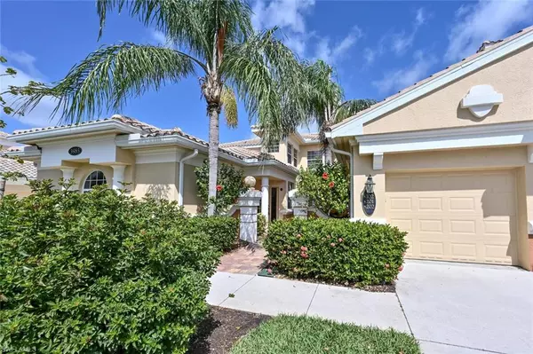 Naples, FL 34114,3985 Deer Crossing CT #102