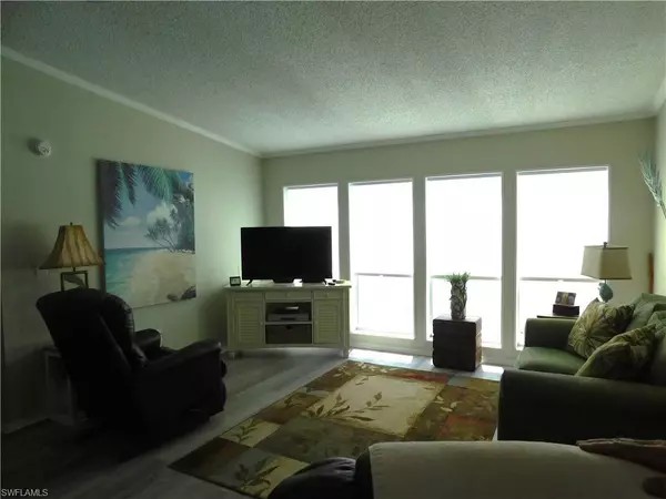 Fort Myers Beach, FL 33931,17550 Primrose CT