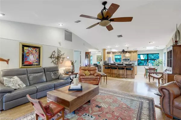 Naples, FL 34119,6170 Bur Oaks LN