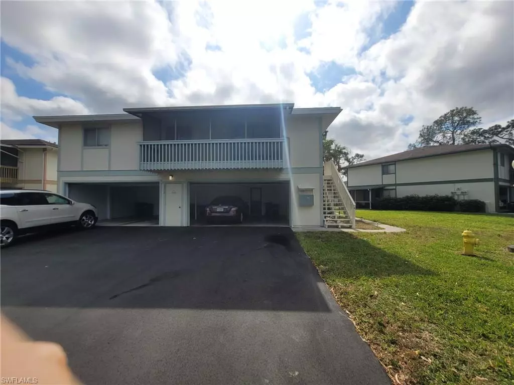 Fort Myers, FL 33907,3372 Yukon CIR #4