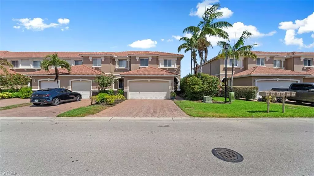 9707 Roundstone CIR, Fort Myers, FL 33967