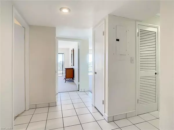 Clearwater, FL 33767,51 Island WAY #604