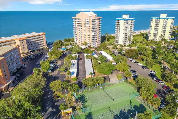 Fort Myers Beach, FL 33931,7390 Estero BLVD #203A