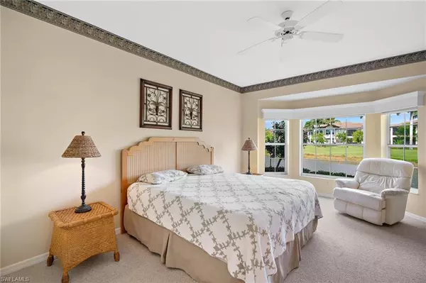 Naples, FL 34112,3580 Windjammer CIR #1601