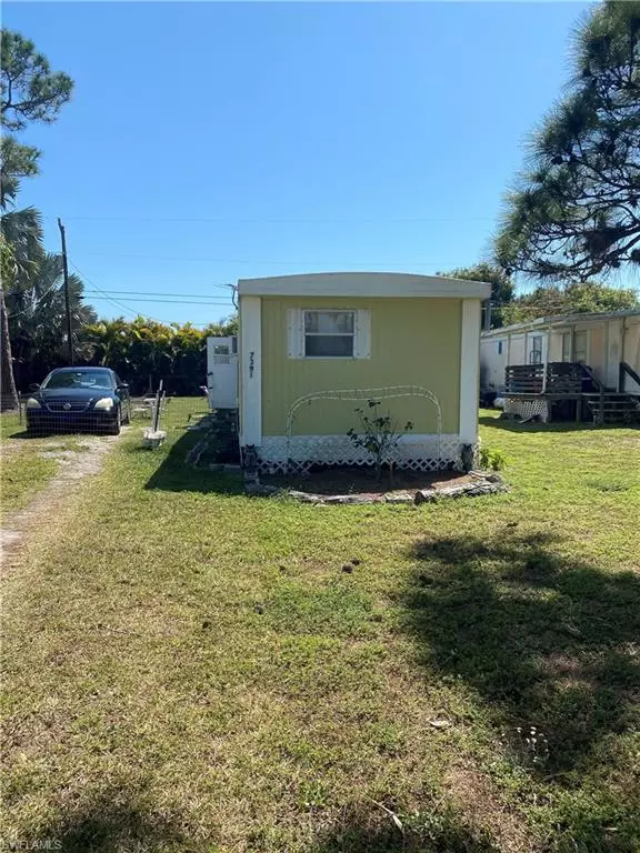 Bokeelia, FL 33922,7391 Pinehurst RD