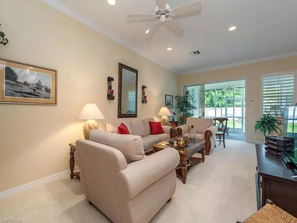 Naples, FL 34103,4895 West Boulevard CT #2