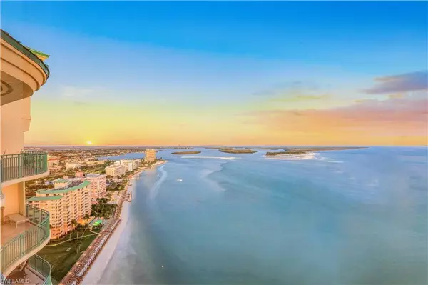 Marco Island, FL 34145,970 Cape Marco DR #2506