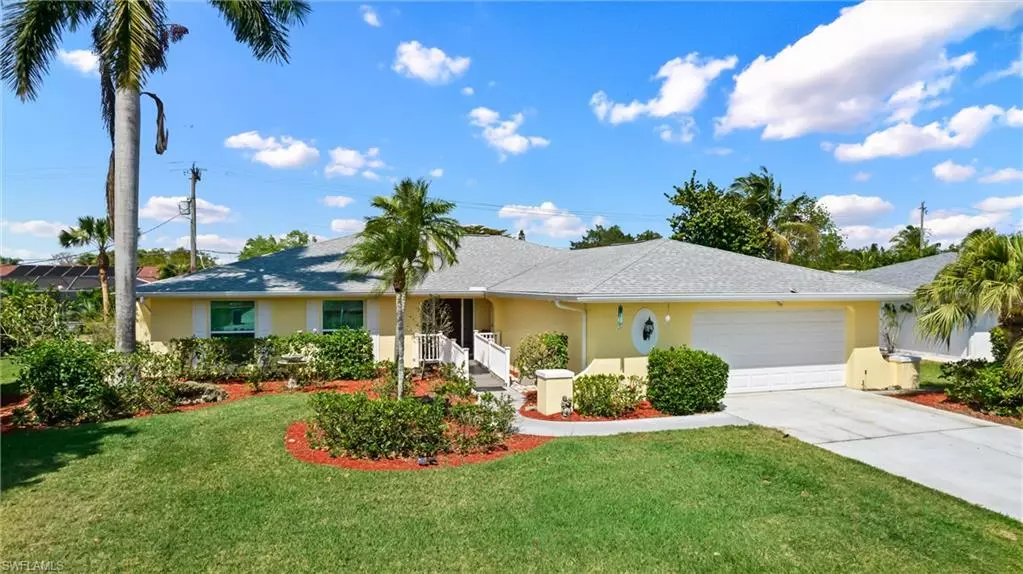 1351 Oaklawn CT, Fort Myers, FL 33919