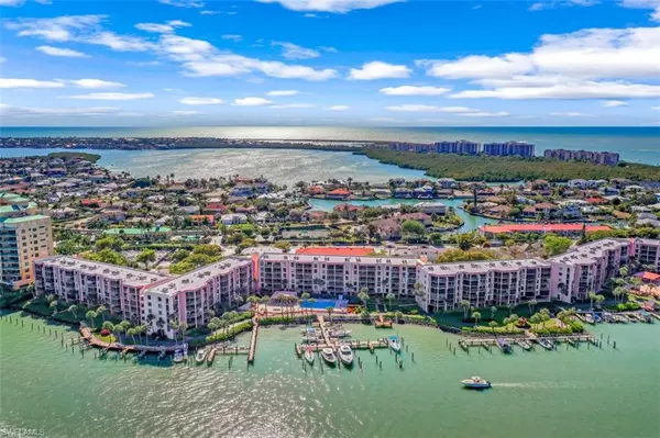 Marco Island, FL 34145,1085 BALD EAGLE DR #C-209