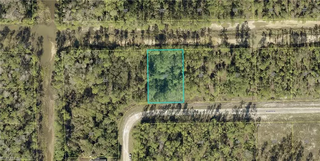 Lehigh Acres, FL 33972,228 Rogers ST