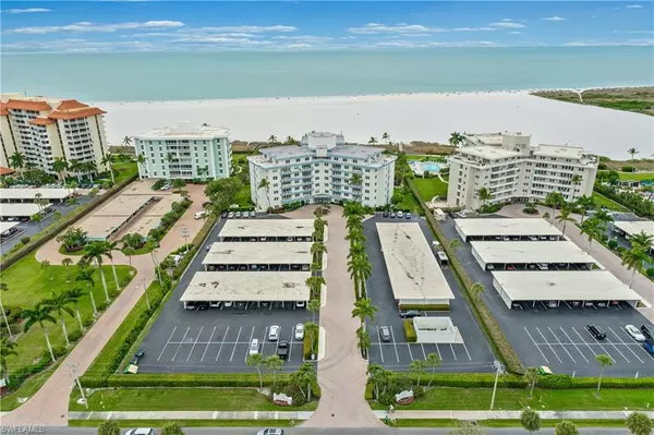 Marco Island, FL 34145,220 Seaview CT W #304