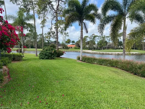 Naples, FL 34119,4588 Oak Leaf DR