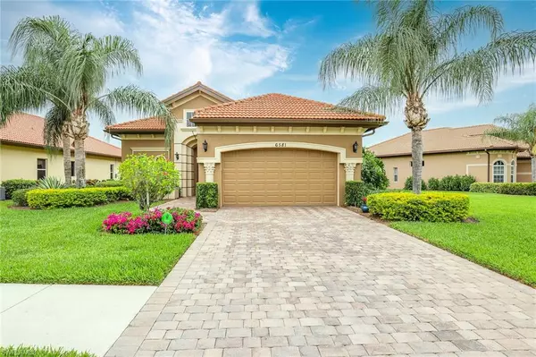 Naples, FL 34113,6581 Caldecott DR