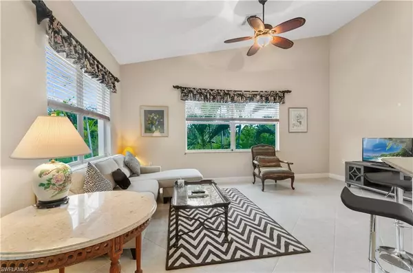 Naples, FL 34114,8375 Whisper Trace LN #M-203