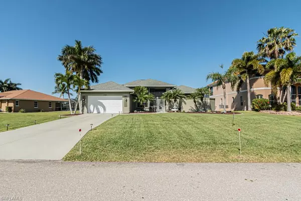 11925 Princess Grace CT, Cape Coral, FL 33991