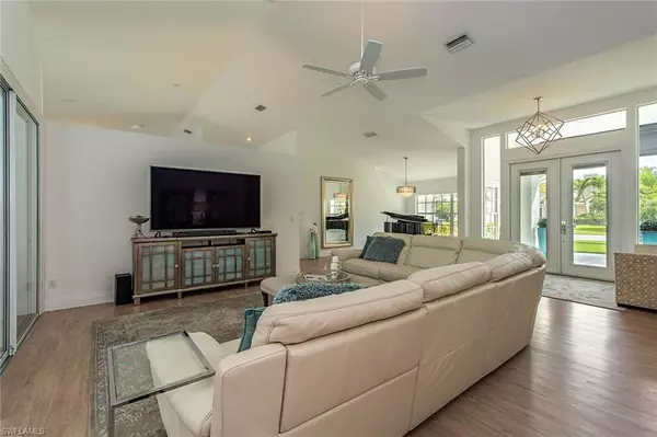 Naples, FL 34109,6653 Mill Run CIR