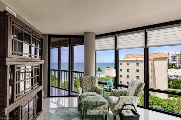 Naples, FL 34103,4951 Gulf Shore BLVD N #404