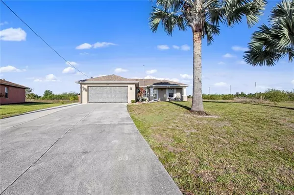 Lehigh Acres, FL 33974,200 Patio CIR