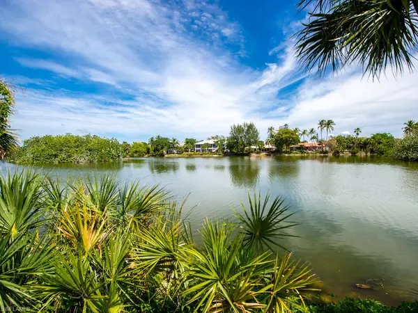 Sanibel, FL 33957,469 Lake Murex CIR