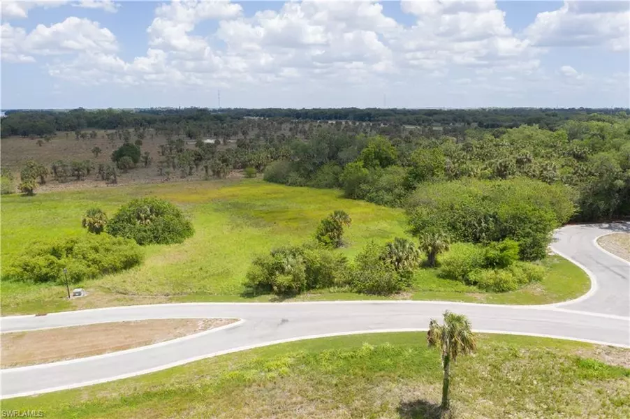 23055 Crookedwood LOOP, Alva, FL 33920