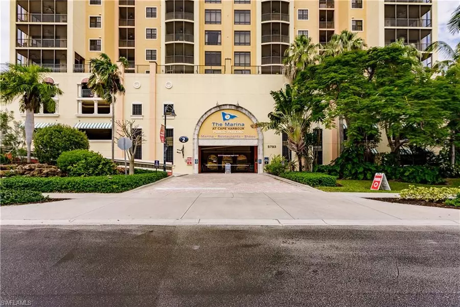 5793 Cape Harbour DR #815, Cape Coral, FL 33914