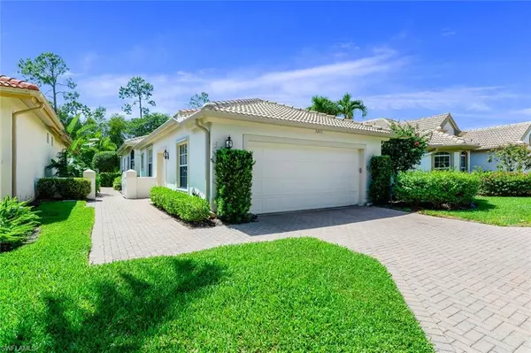 Naples, FL 34110,5843 Persimmon WAY