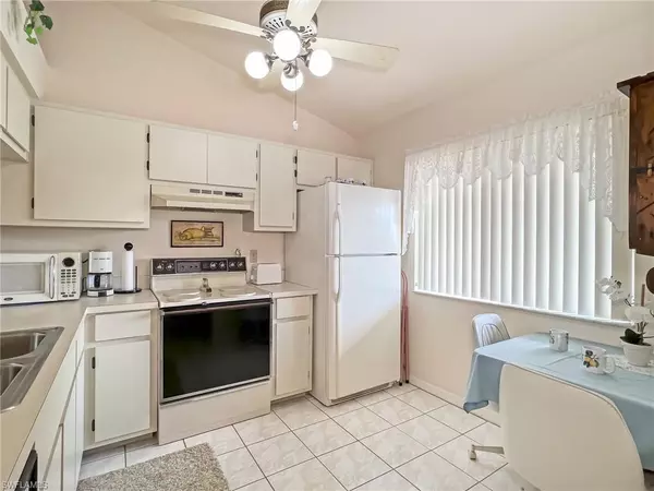 Fort Myers, FL 33912,13130 White Marsh LN #204