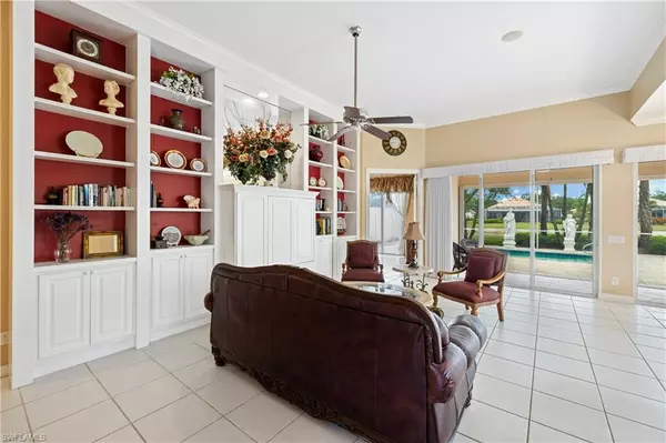 Naples, FL 34119,2934 GILFORD WAY