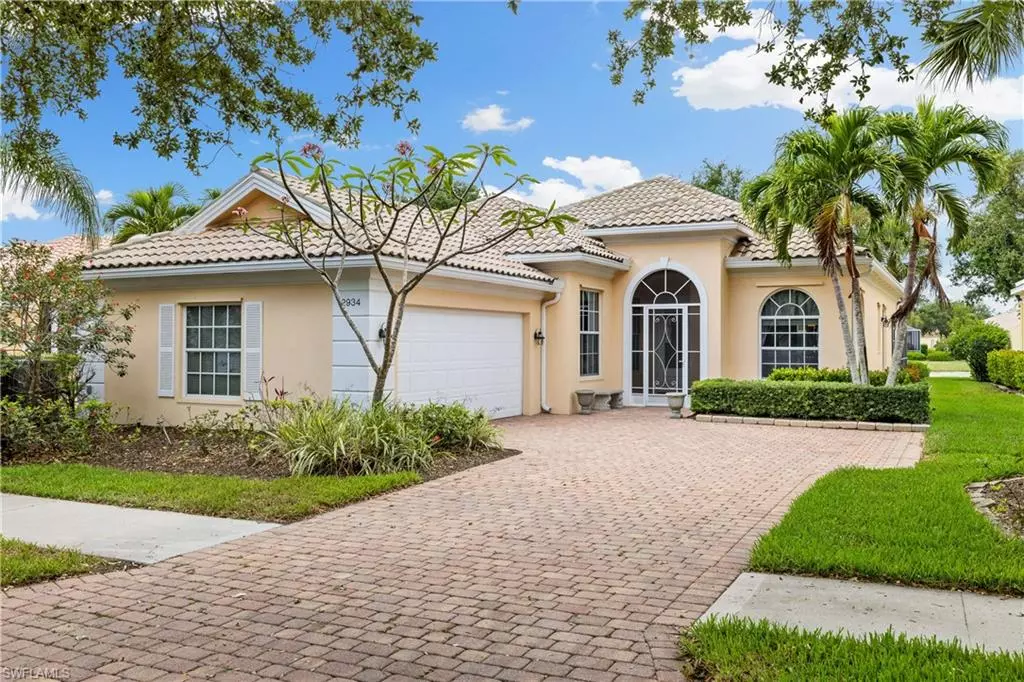 Naples, FL 34119,2934 GILFORD WAY