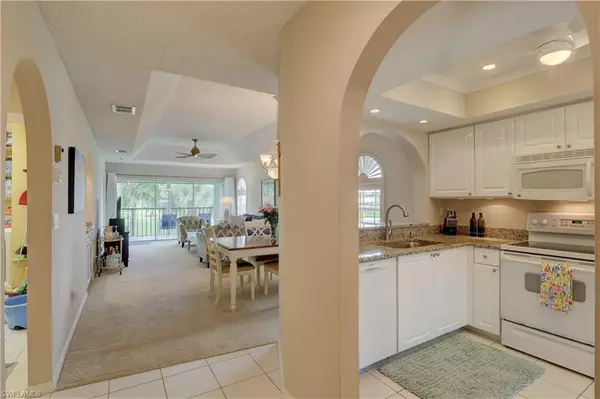 Naples, FL 34113,256 Deerwood CIR #10