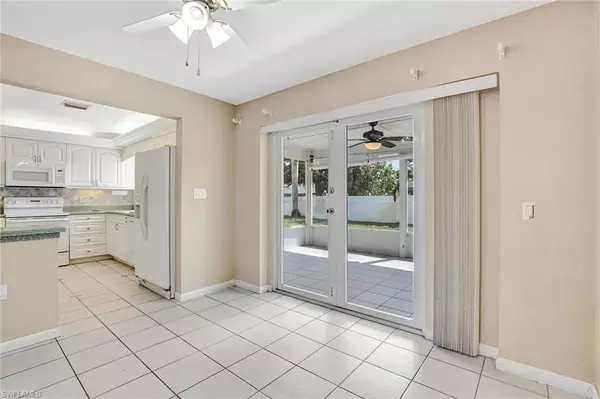 Naples, FL 34103,4656 Capri DR