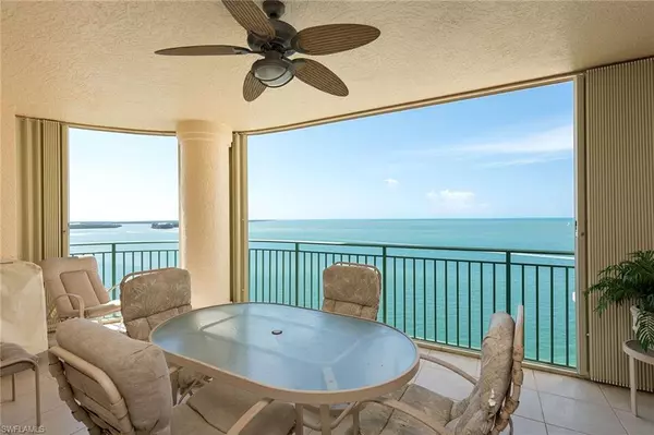 Marco Island, FL 34145,980 Cape Marco DR #1304