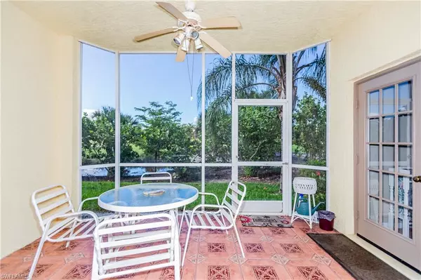 1356 Mainsail DR #1413, Naples, FL 34114