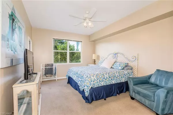 Naples, FL 34114,1356 Mainsail DR #1413