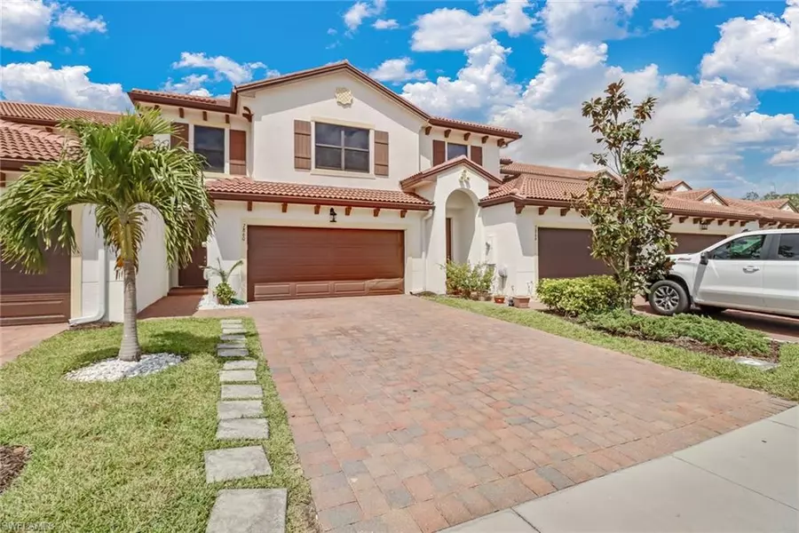 7860 Bristol CIR, Naples, FL 34120