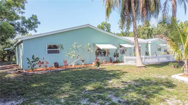 5647 Easy ST, Bokeelia, FL 33922