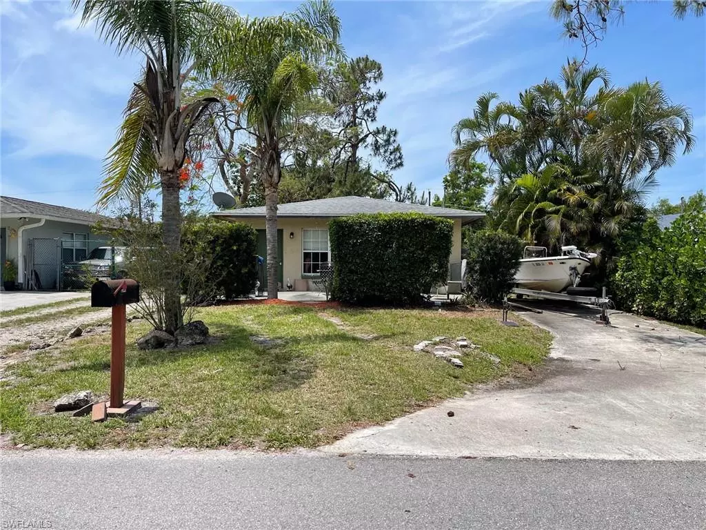 Naples, FL 34113,273 Porter ST