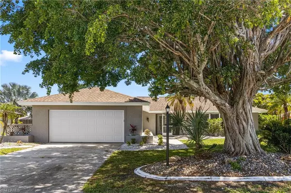 Fort Myers, FL 33919,1518 Woodwind CT