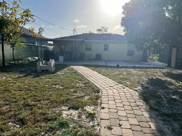 Fort Myers, FL 33907,5539 6th AVE