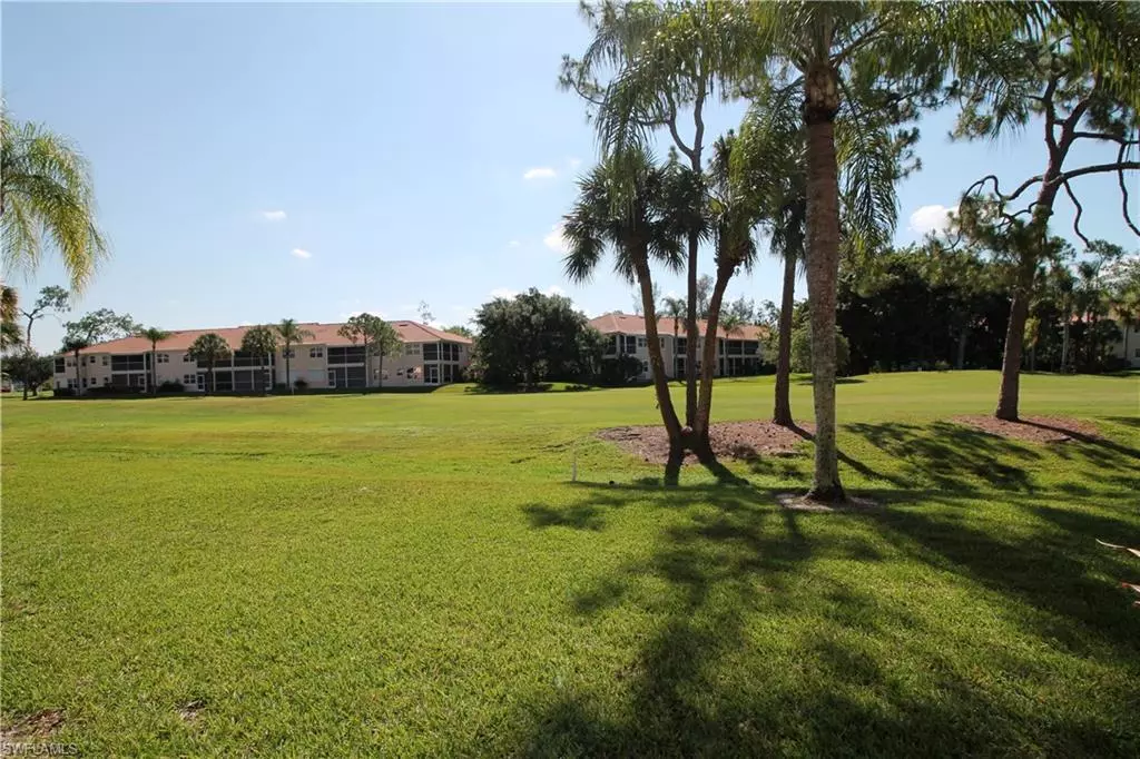 Naples, FL 34105,200 Turtle Lake CT #103