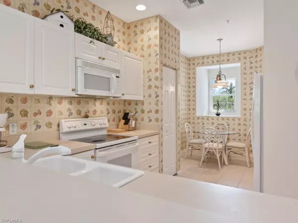 Naples, FL 34114,8355 Whisper Trace WAY #K-202