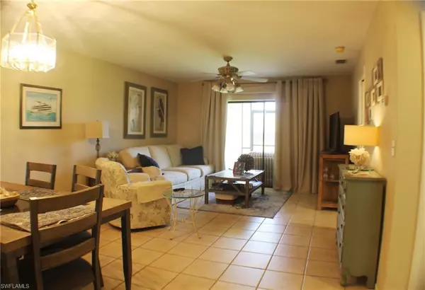 Fort Myers, FL 33919,8382 Charter Club CIR #3