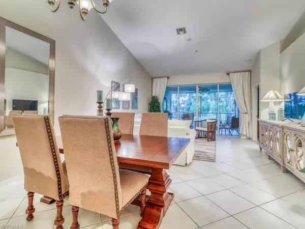 Naples, FL 34113,8175 Celeste DR #1230