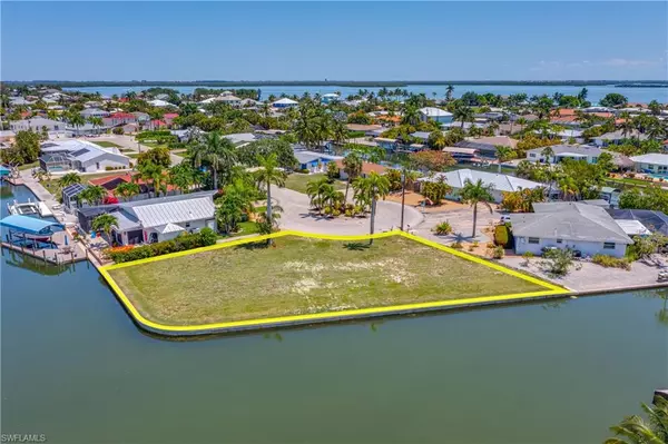 Fort Myers Beach, FL 33931,12 Clearview BLVD