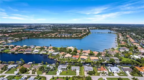 Fort Myers, FL 33908,17619 Boat Club DR