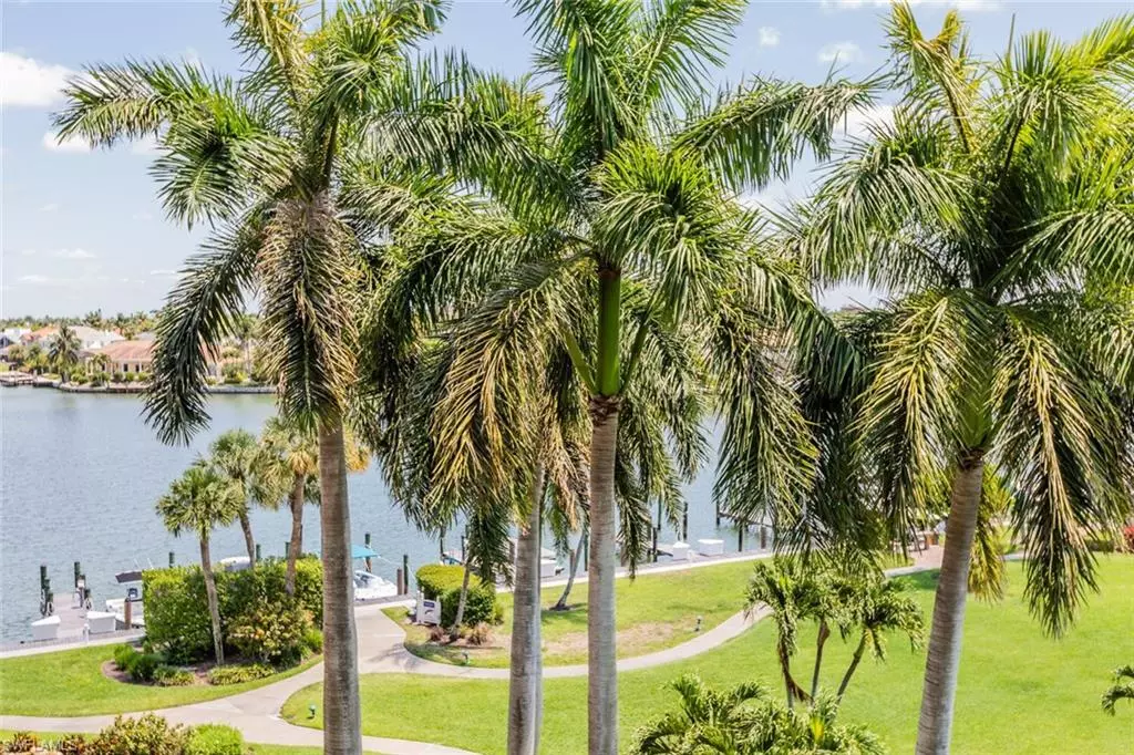 Marco Island, FL 34145,651 Seaview CT #B-509