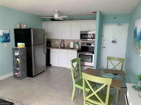 Fort Myers Beach, FL 33931,7360 Estero BLVD #808