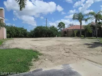 Fort Myers, FL 33912,9081 W Ridge CT